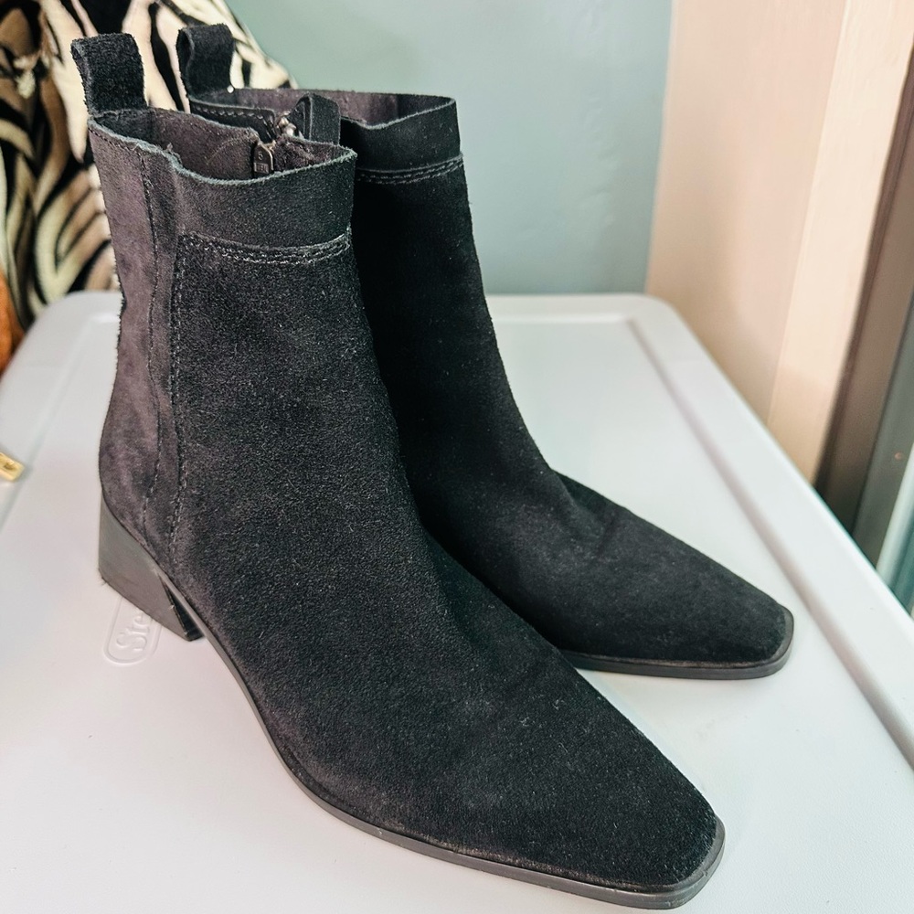 Zara Black Suede Ankle Boots Zip Square Toe And Heel Size 36/US 5.5-6
